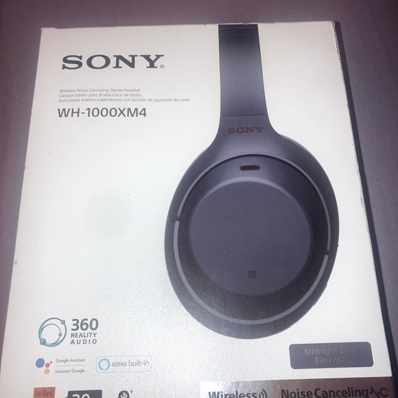 Sony wireless head phones brand new
